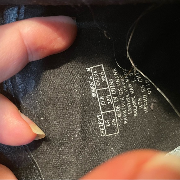 Guess Suede Booties,6.5,worn once - Picture 5 of 7